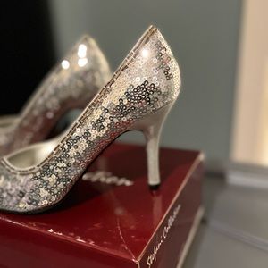 Brand New Silver Sequin Pumps